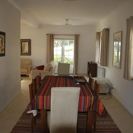 Cozy Near Obidos With Private Swimming Pool וילה